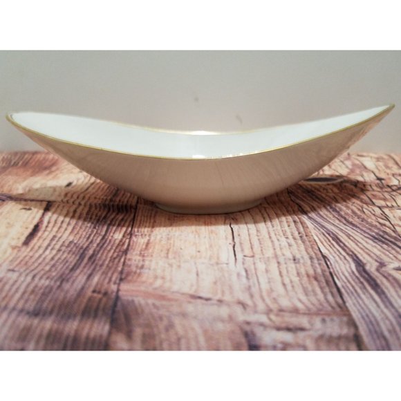 Vintage JKW Decor Carlsbad Bavaria Small Oval Dish Gold Trim Couple White - Picture 4 of 8